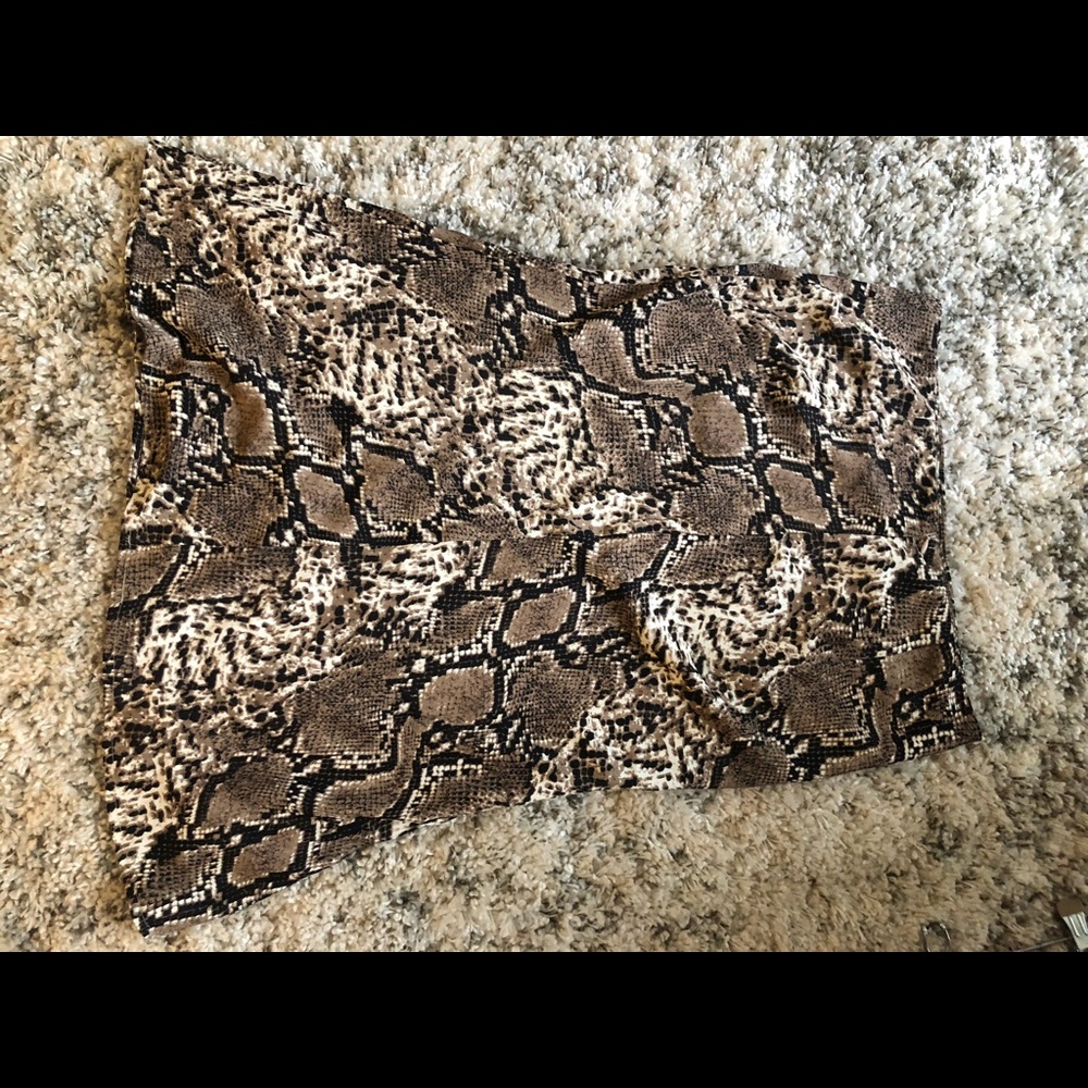 Snake skin skirt midi